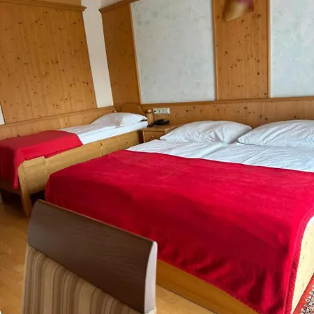 Hotel Paradiesquelle Smart *