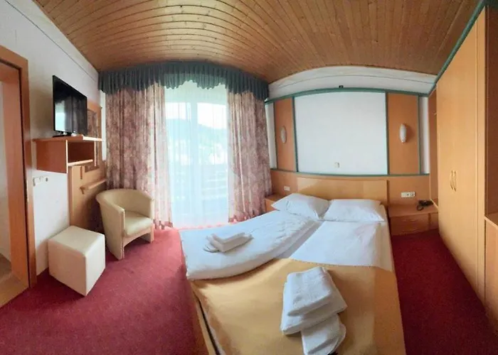 Hotel Paradiesquelle Smart Puchberg am Schneeberg